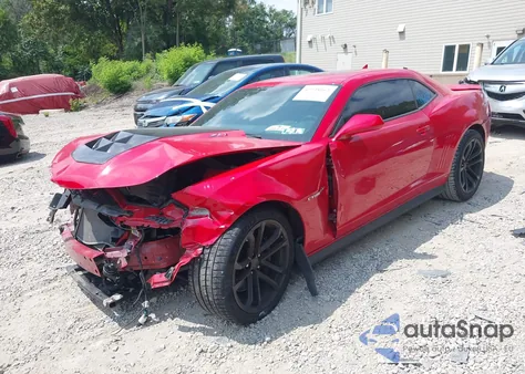 2013 Chevrolet Camaro Zl1 из США, поврежденный, VIN 2G1FZ1EP9D9801512